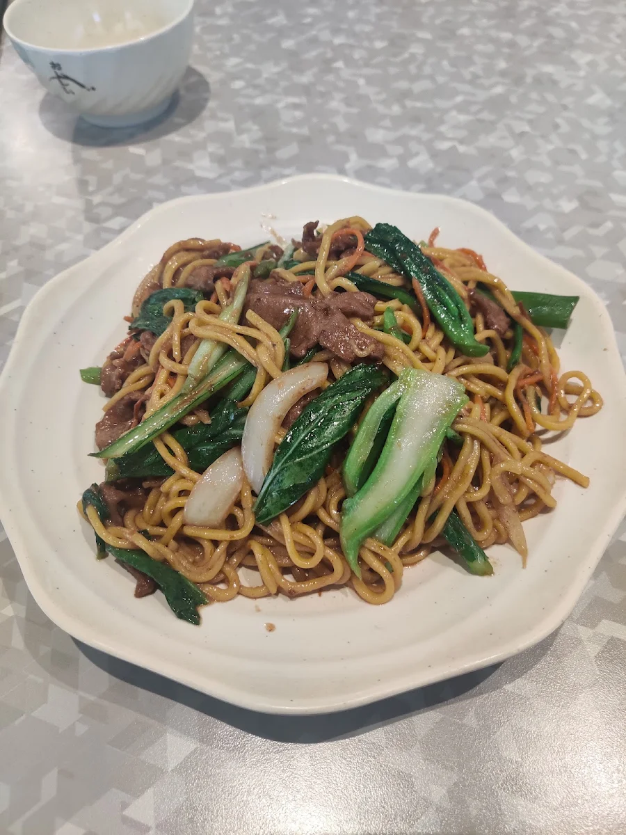 Satay Fried Noodles with Lamb