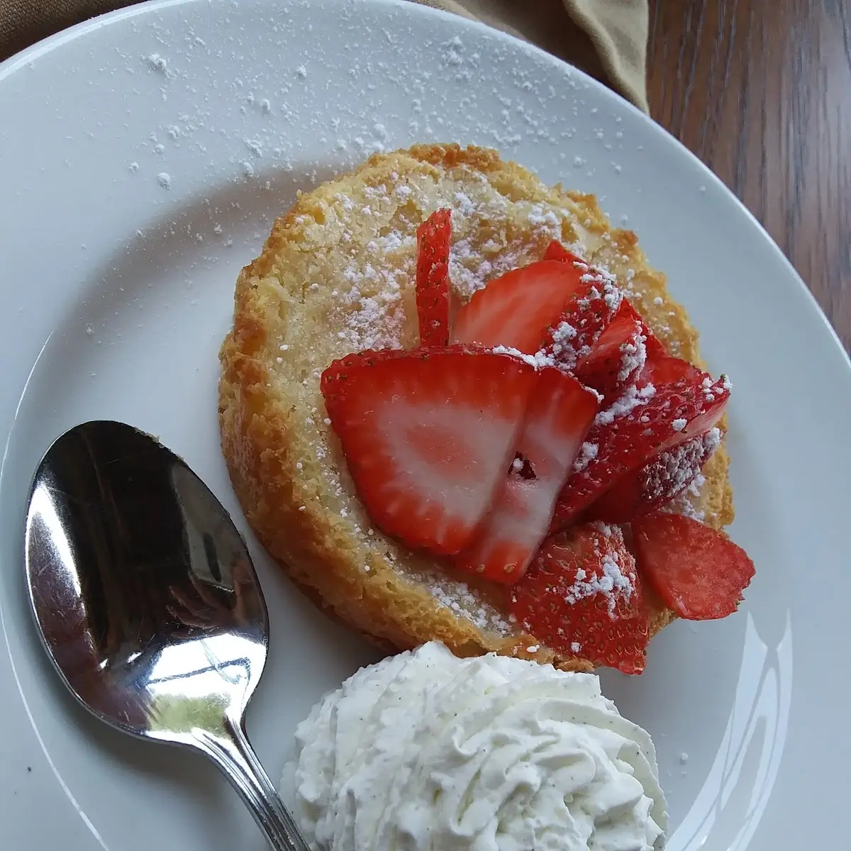 Vanilla Bean Whipped Cream