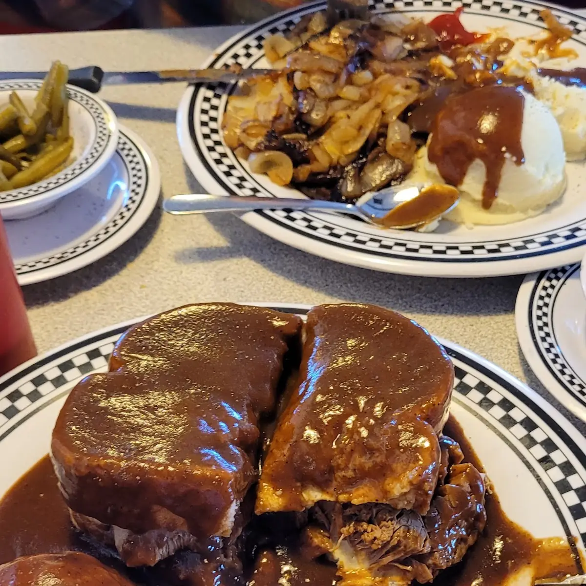 Hot Beef and Mashed Potatoes