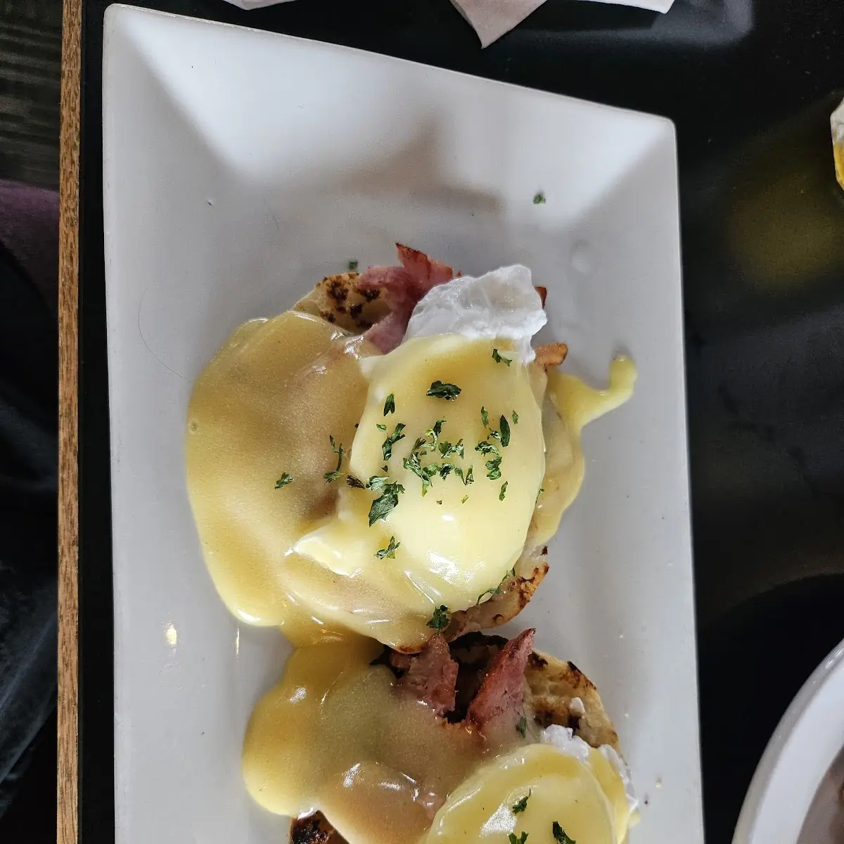 Eggs Benedict