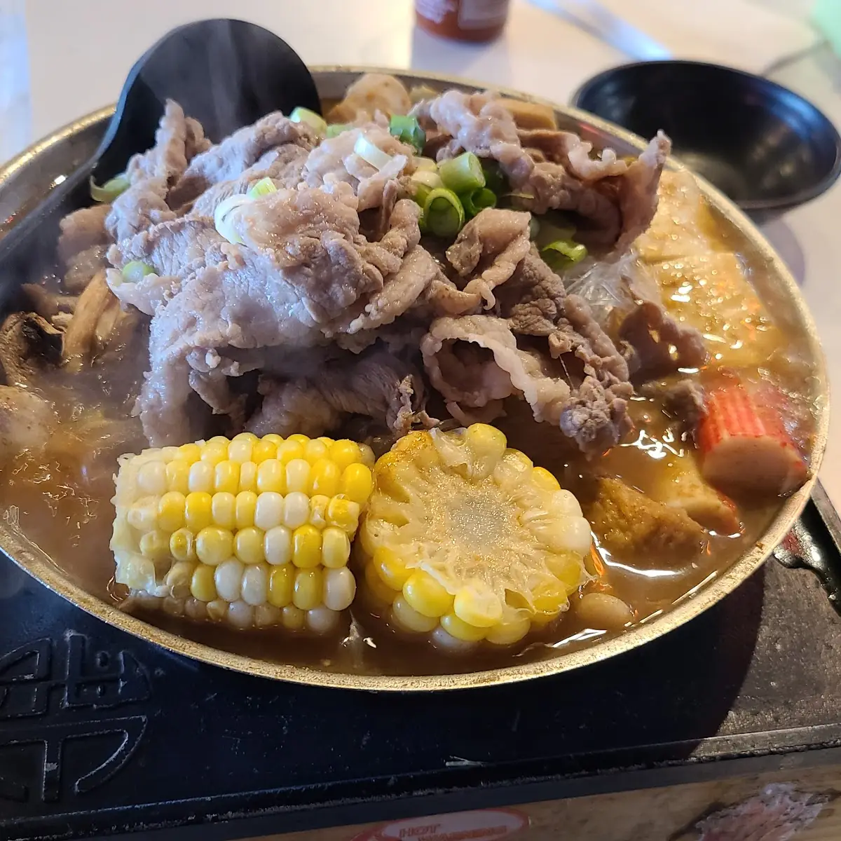 Taiwanese Hot Pot
