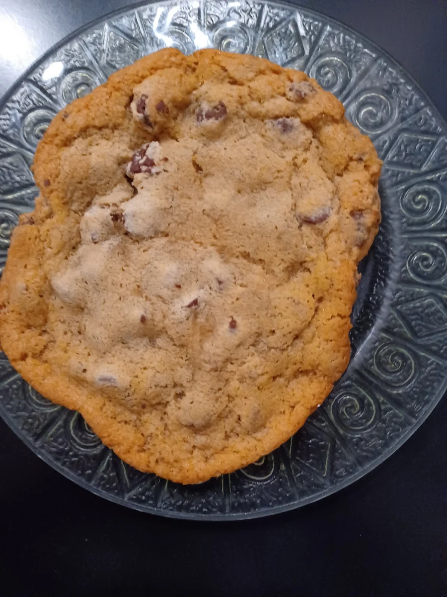 Chocolate Chip Cookie
