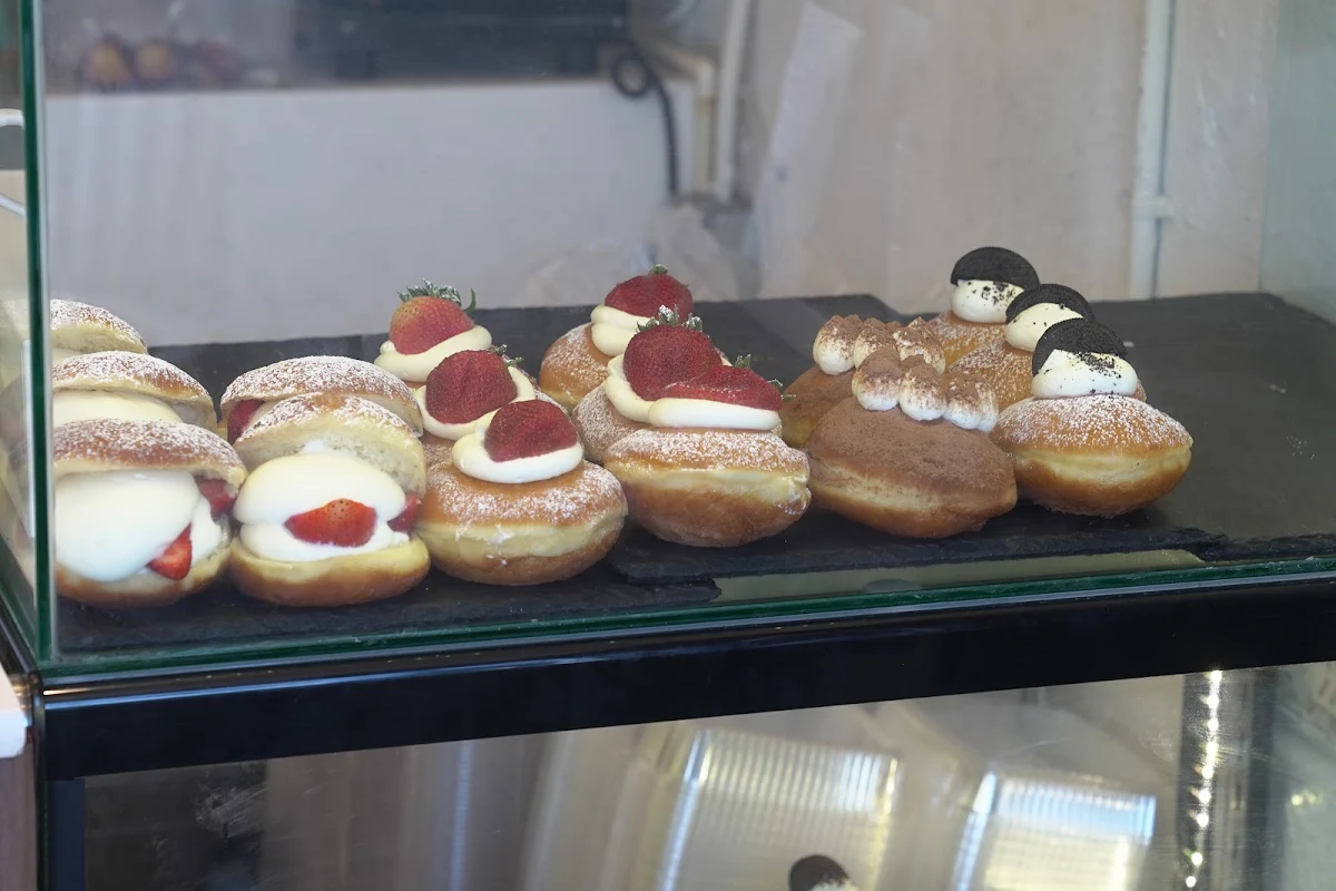 Cream Donuts