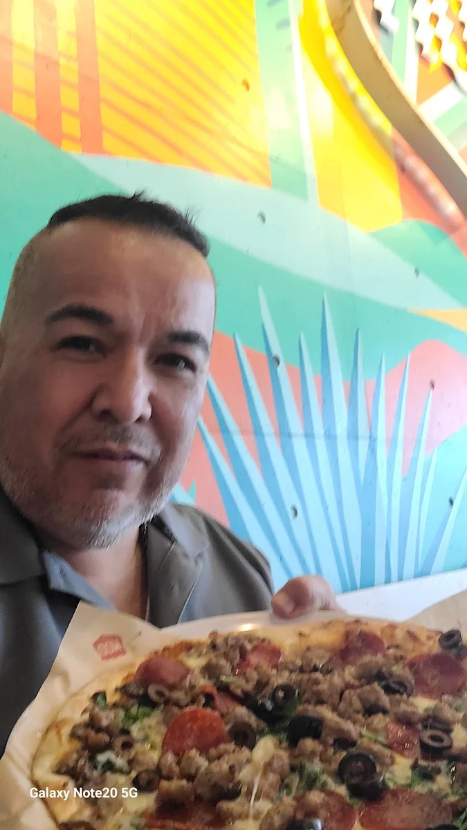 Custom Mod Pizza Margherita