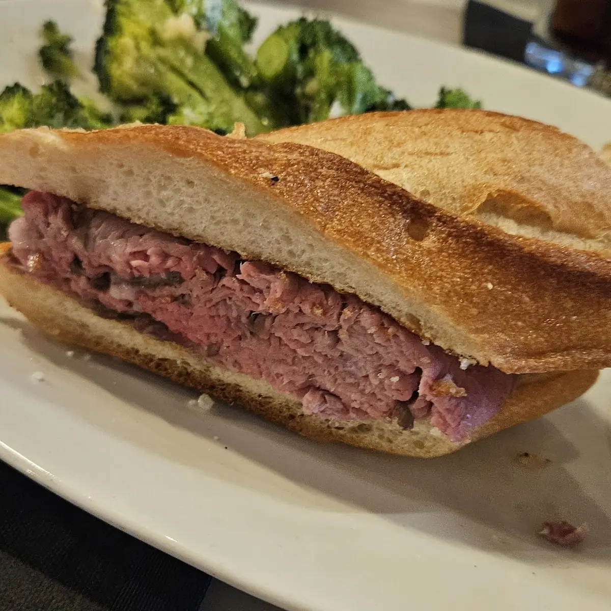 PRIME RIB SANDWICH