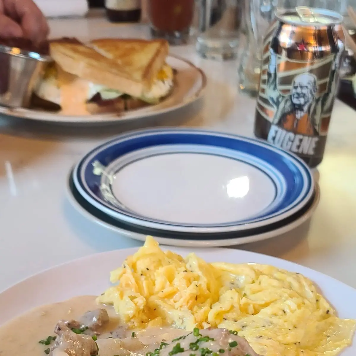 Two Biscuits Gravy