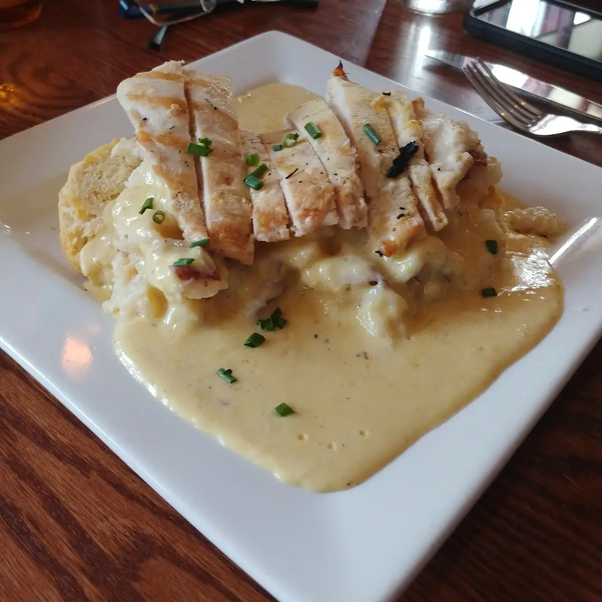 Chicken & Biscuits