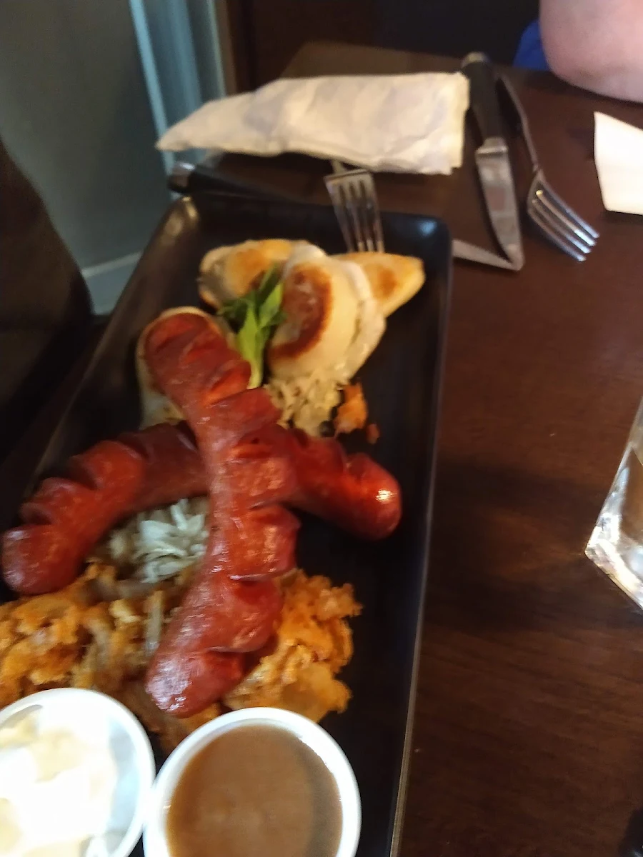 Bugaboo Ribs, MR MIKES SteakhouseCasual