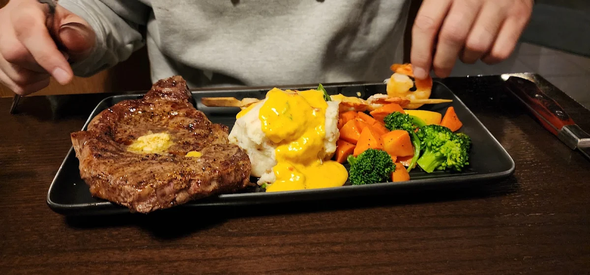 Ribeye Steak, MR MIKES SteakhouseCasual