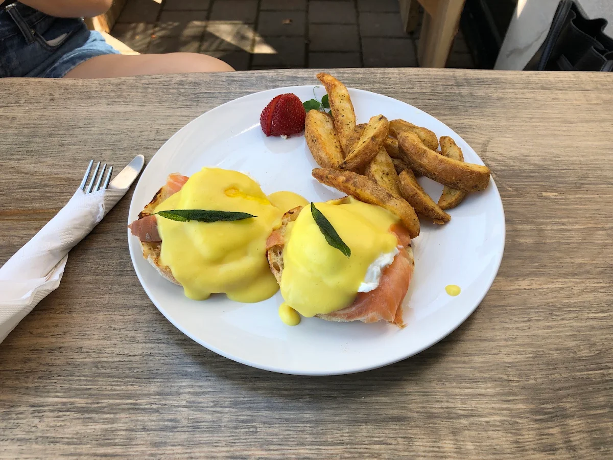Belgium Breakfast Sandwich, The Daily Grind Cafe & Bar