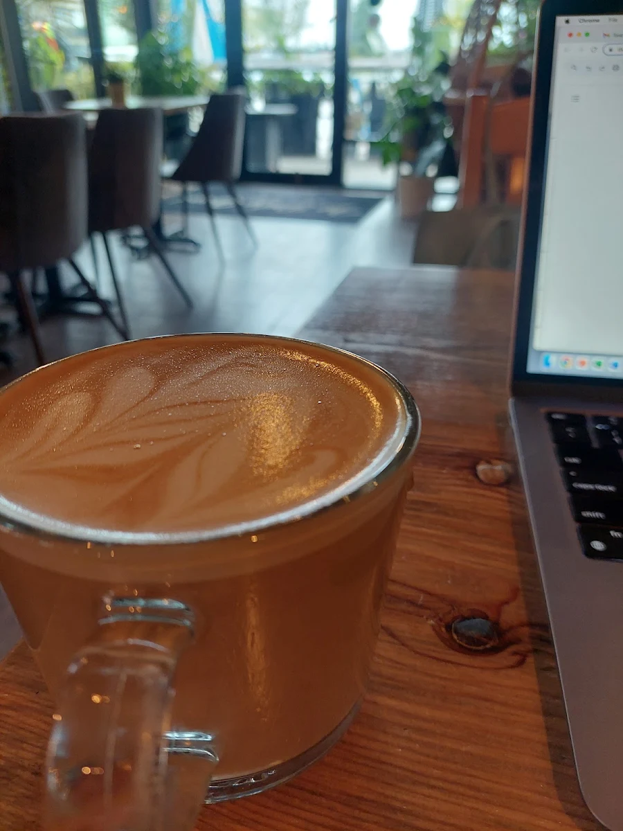 Oatmilk Latte, The Daily Grind Cafe & Bar