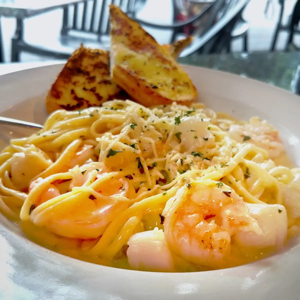 Shrimp Scampi Pizza