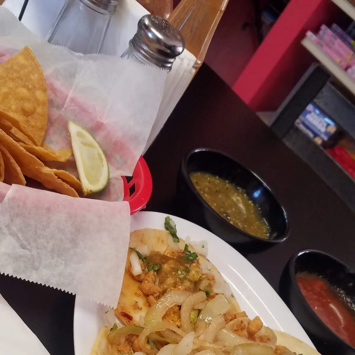 4 Chicken Tacos