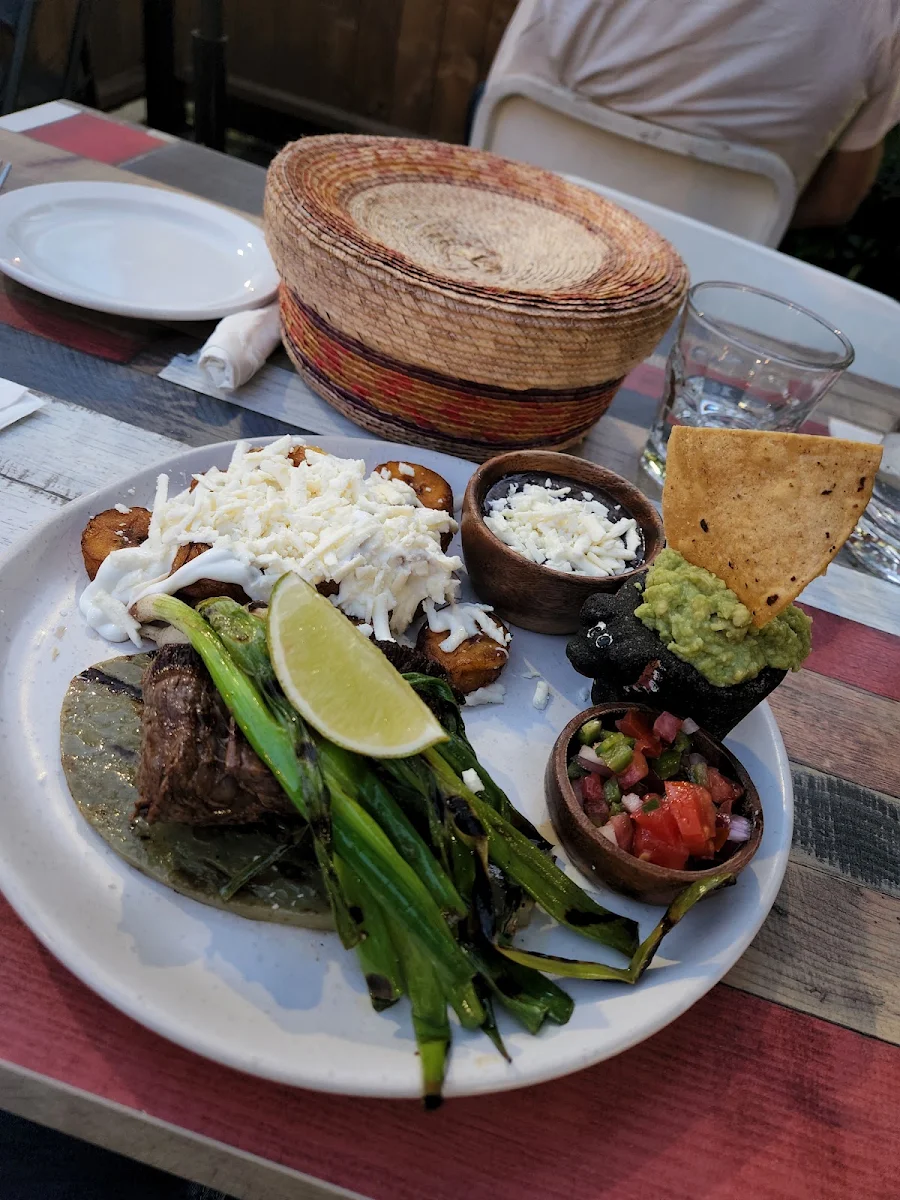 Arrachera, XOLA