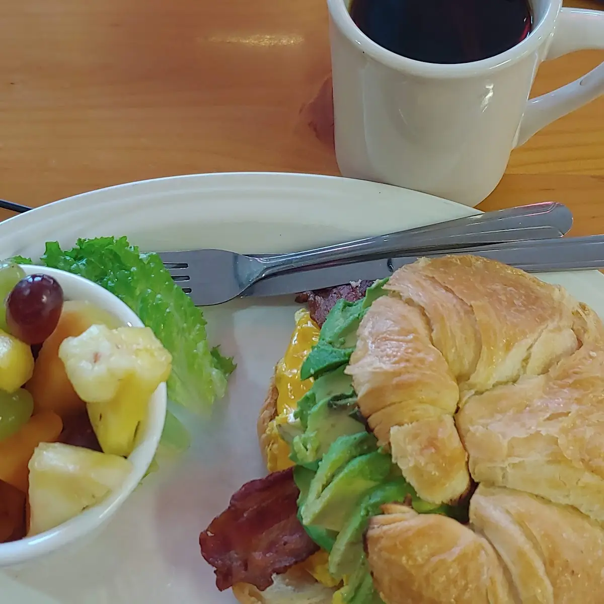 2 Scrambled Eggs with American Cheese