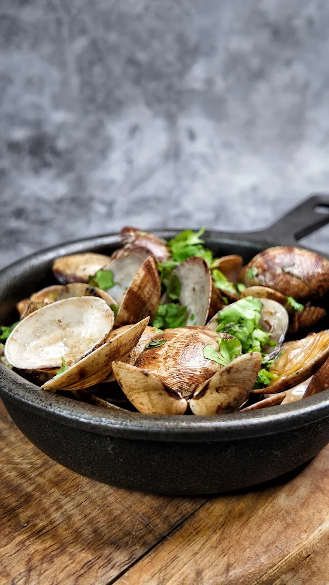Oven Baked Clams, Limitless Bar & Grill