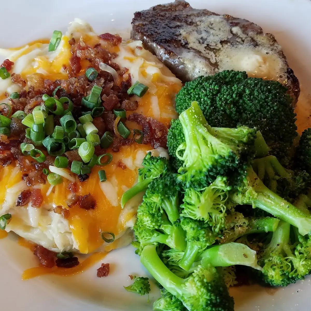 Steak & Loaded Mashed Potatoes
