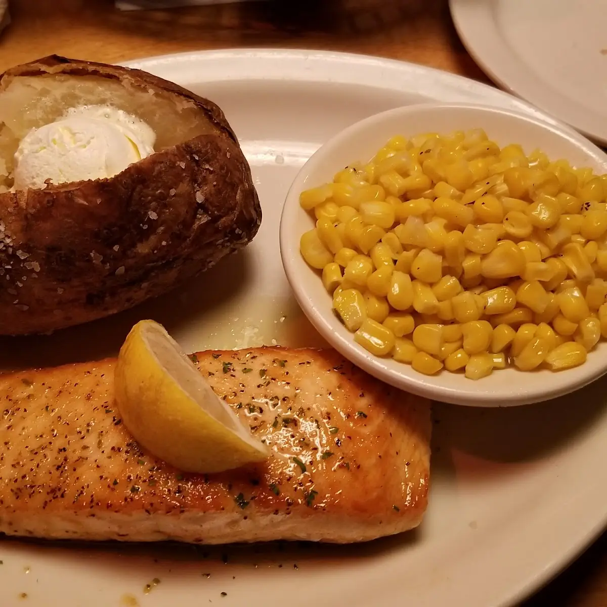 Buttered Corn House Salad Steak Fries