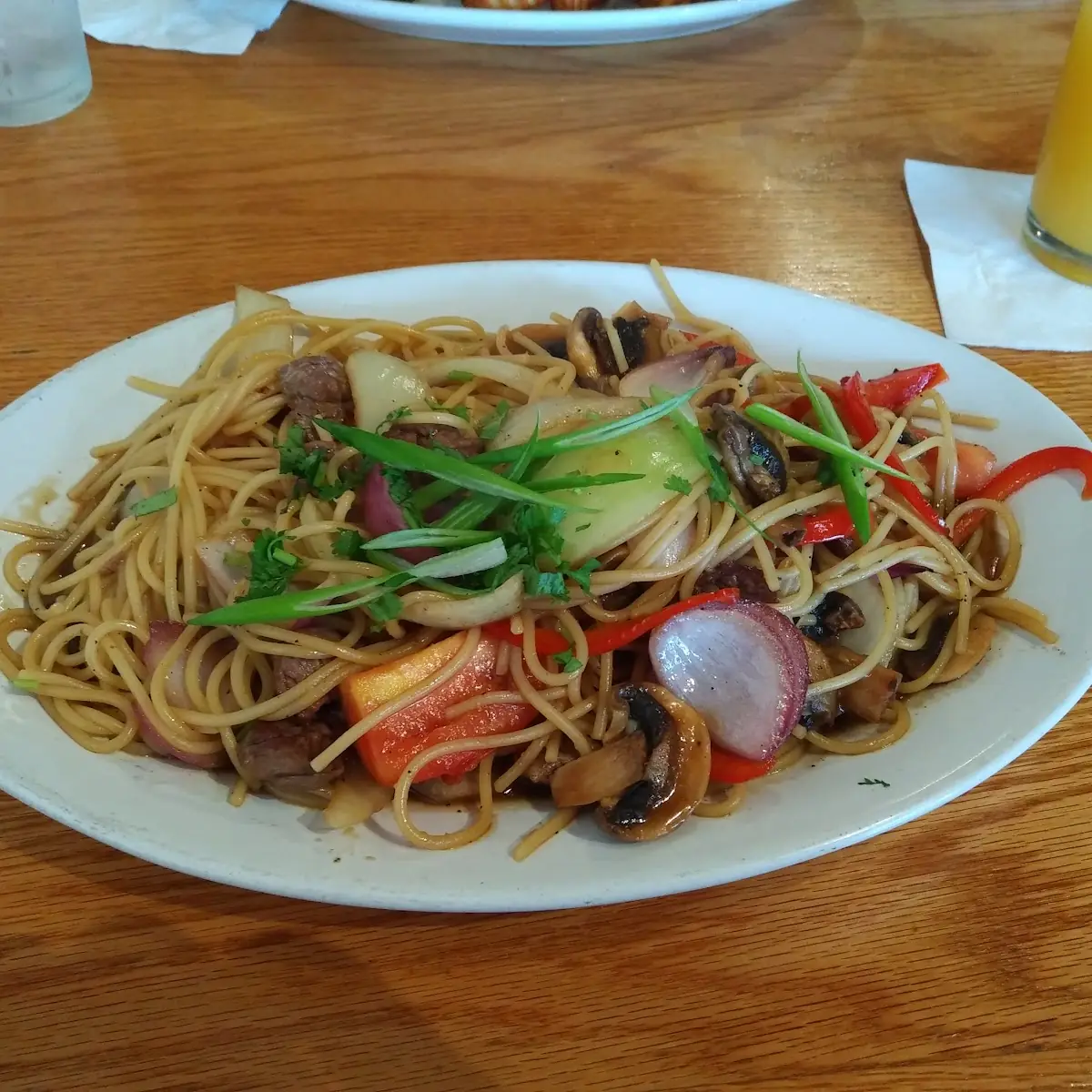 Tallarines Saltado