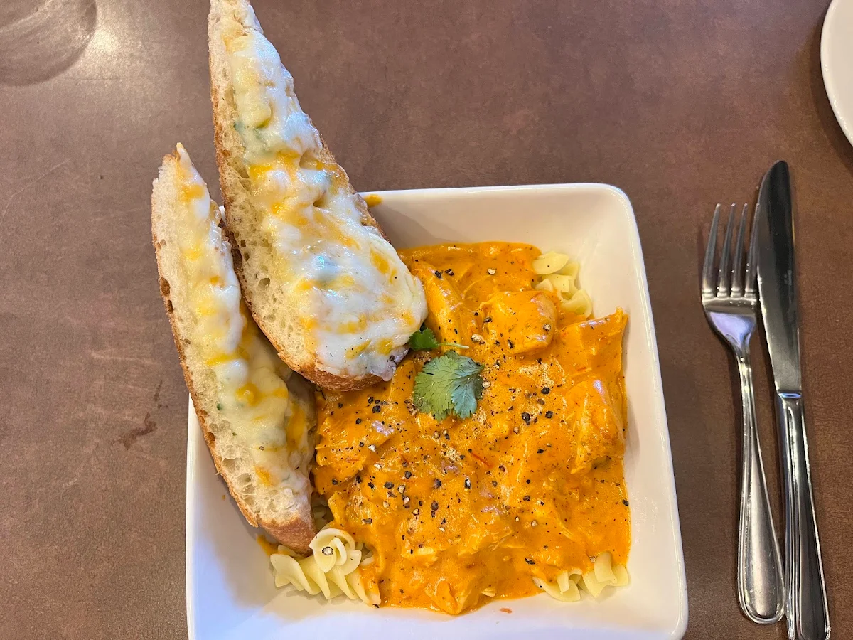 Butter Chicken Fusilli