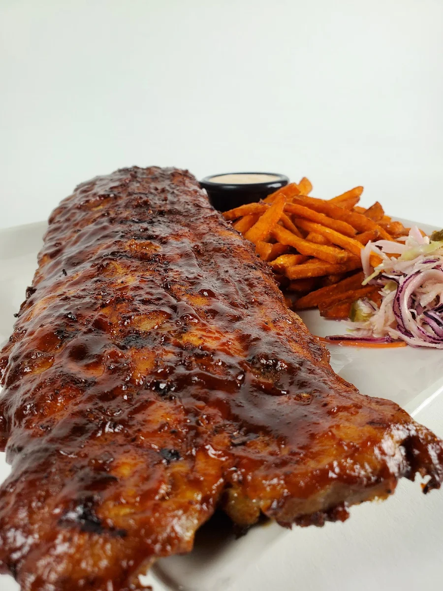 Full Rack of Ribs and Sweet Potato Fries