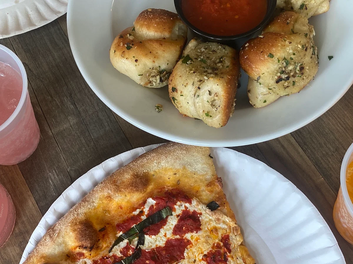 Margarita Pizza
