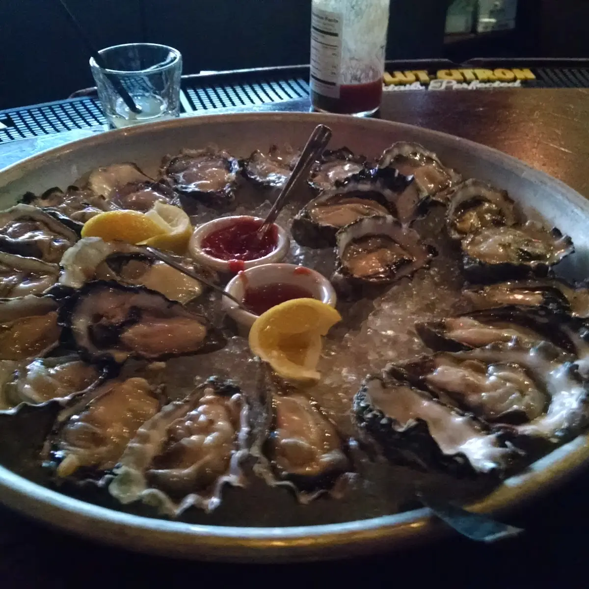 Happy Hour Oysters