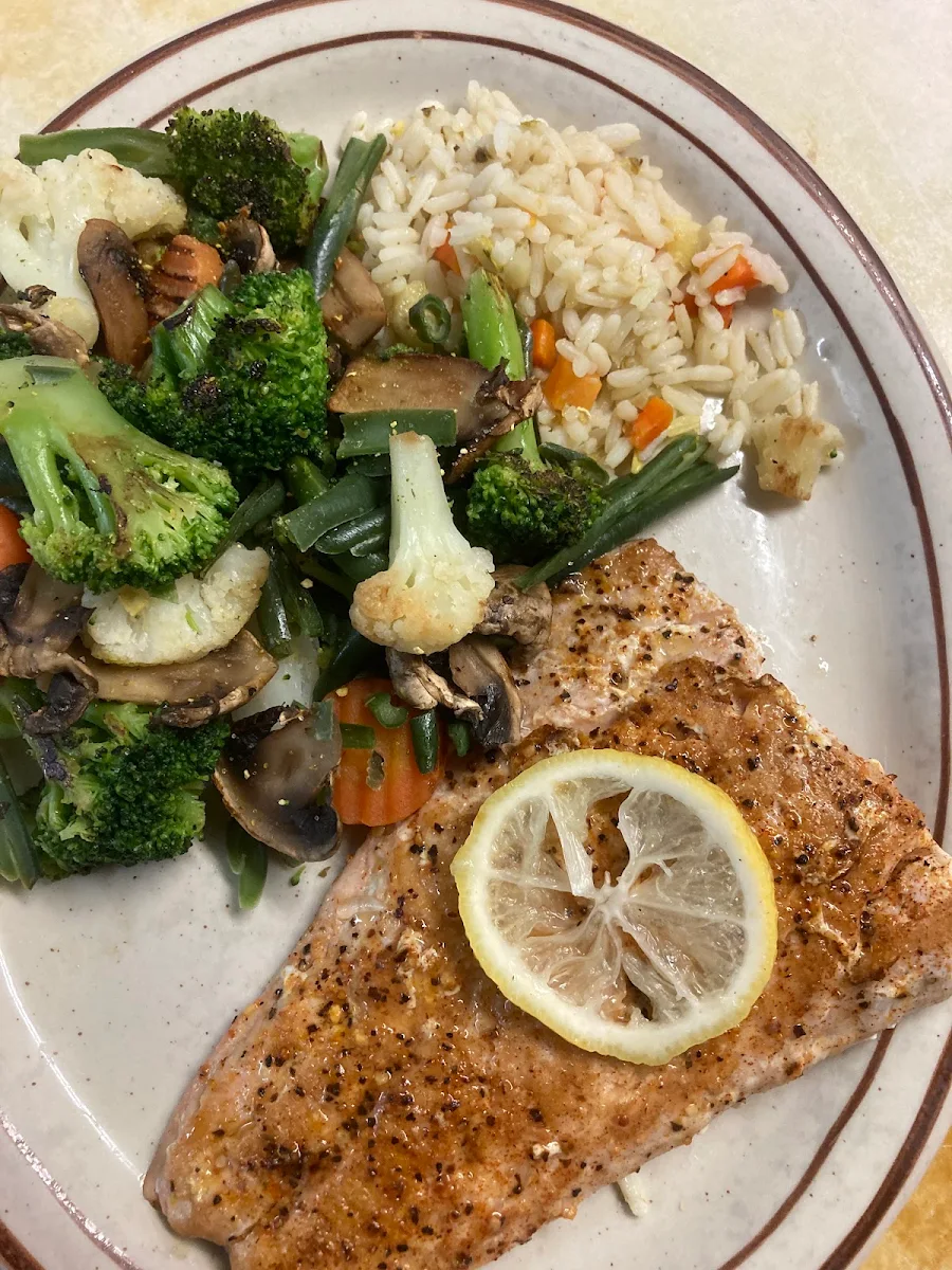 Grilled Chicken & Broccoli