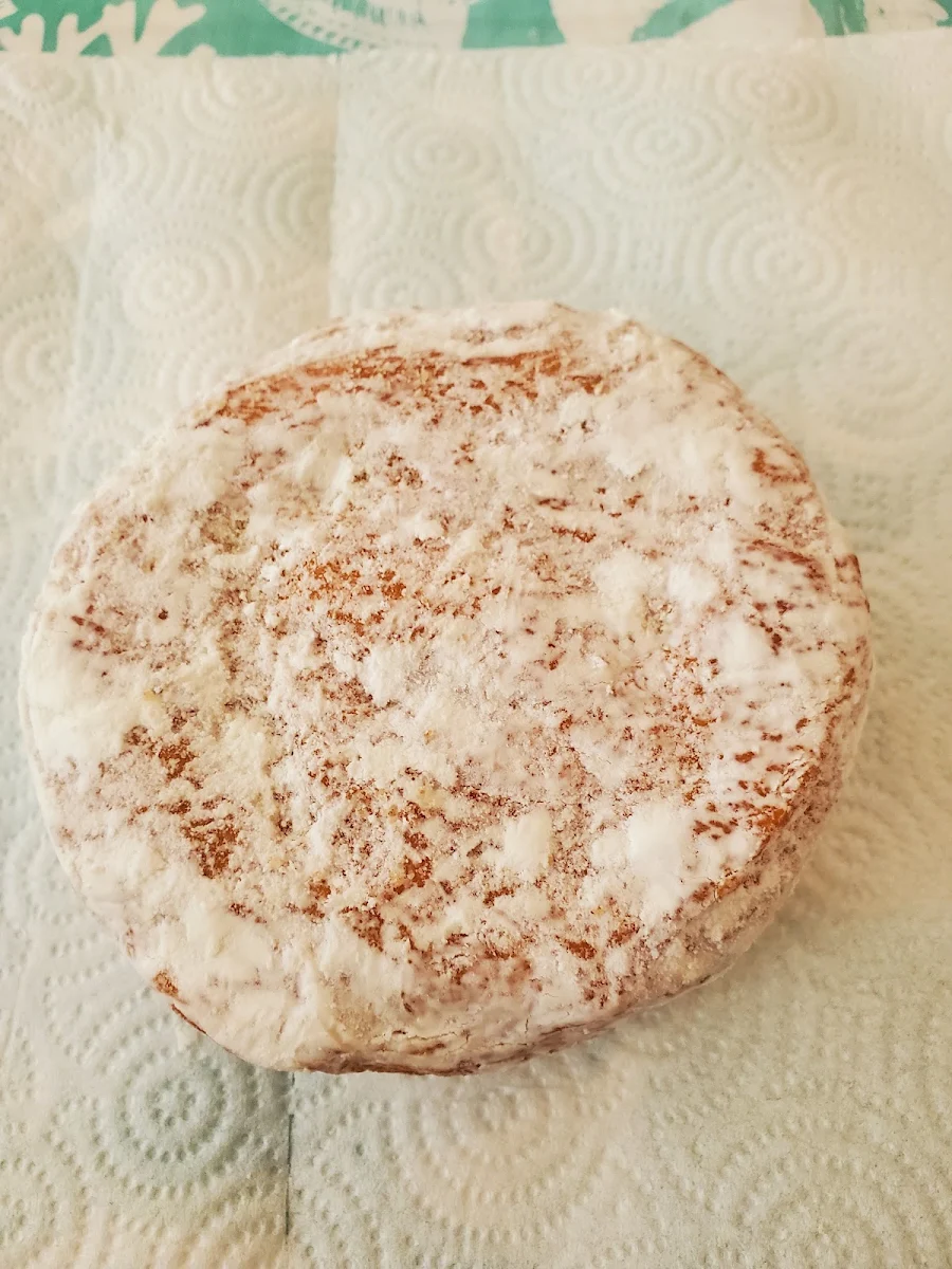 Whte Cream Donut