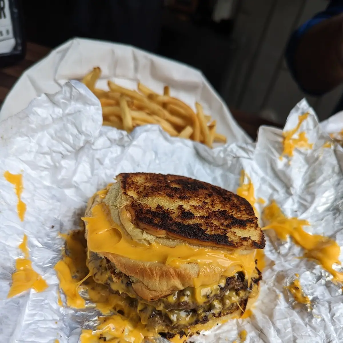 Burger Box - (4) Hamburgers