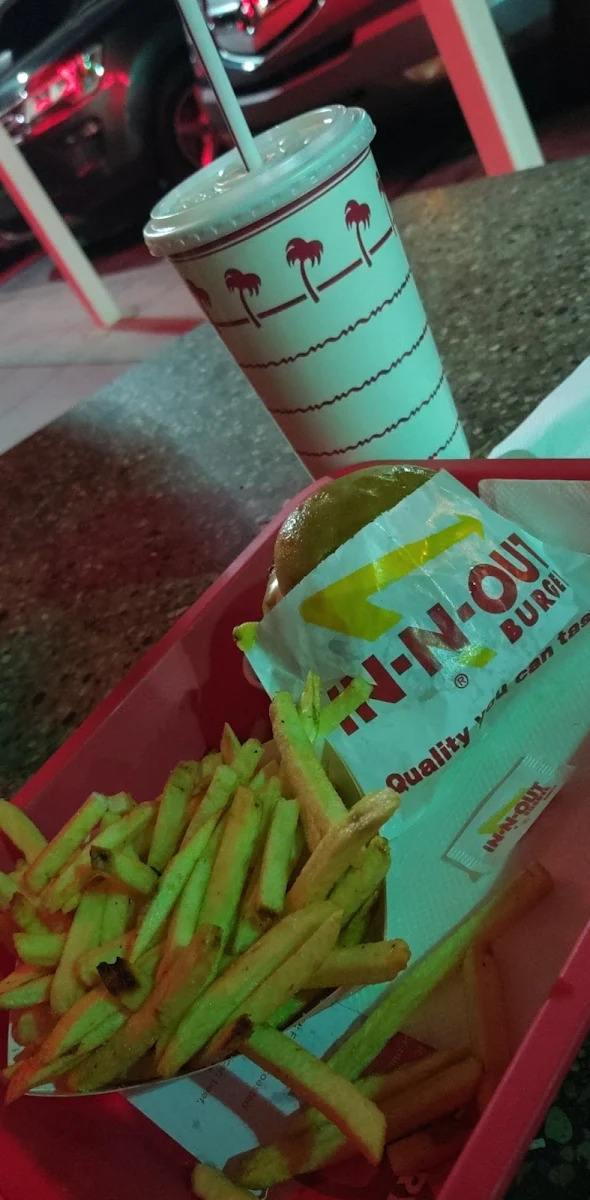 Regular Cheeseburger Combo
