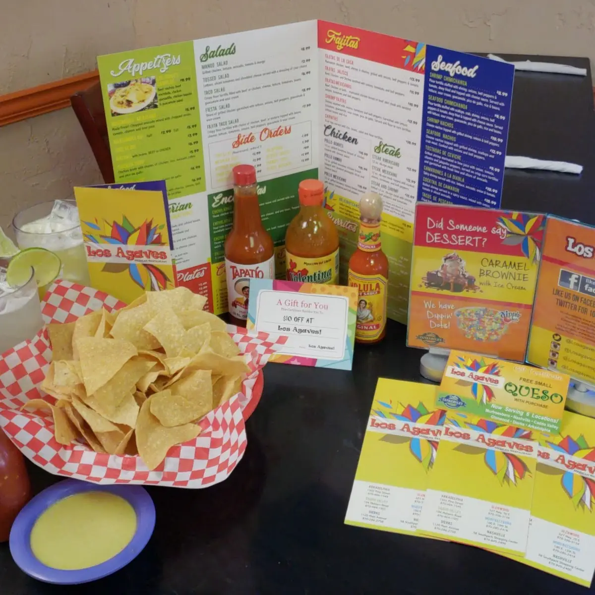Drinks Chips & Salsa