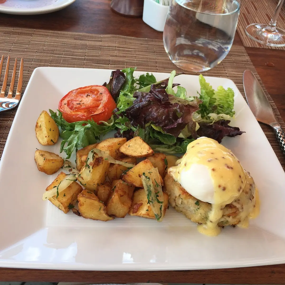 Crab Benedict