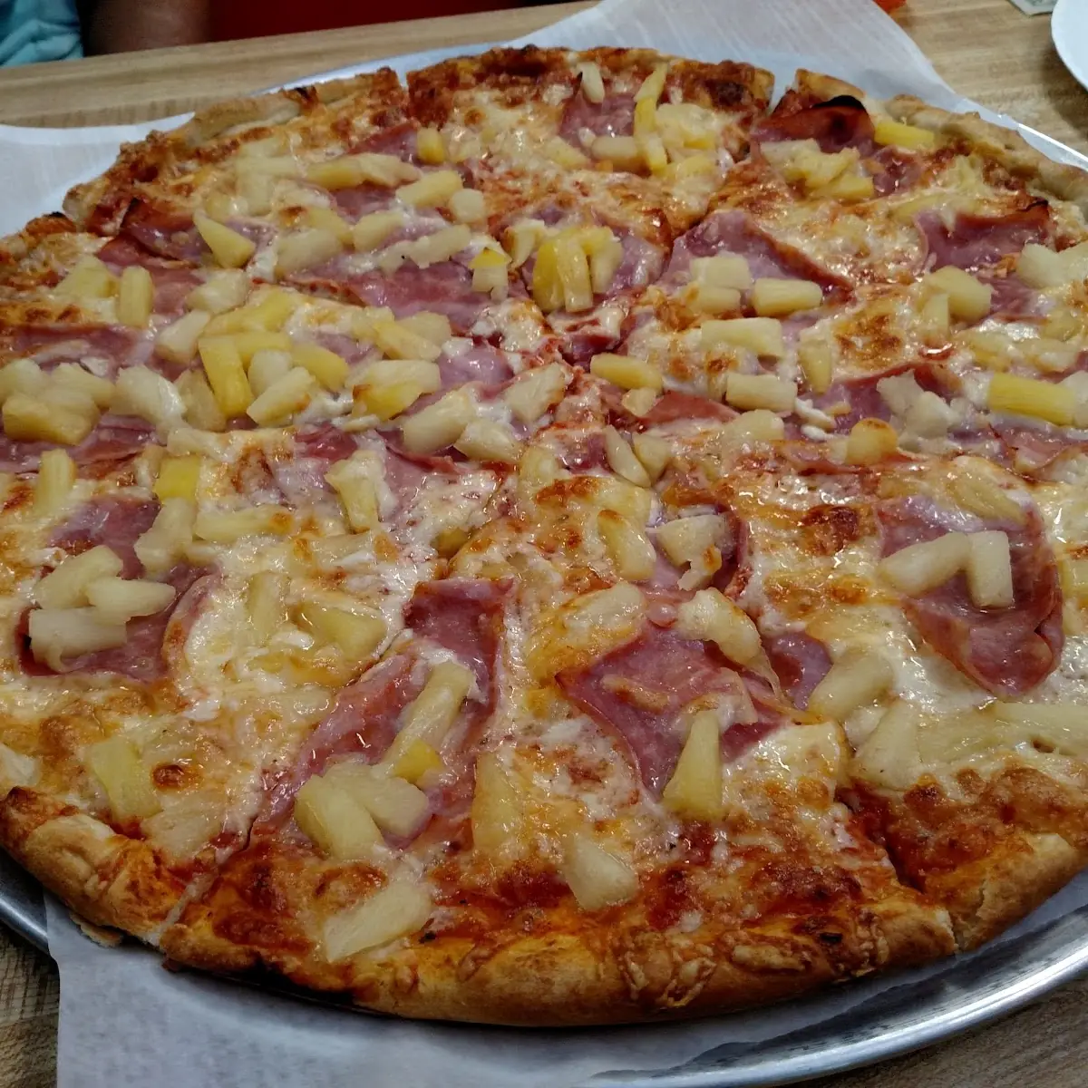 Hawaiian Pizza