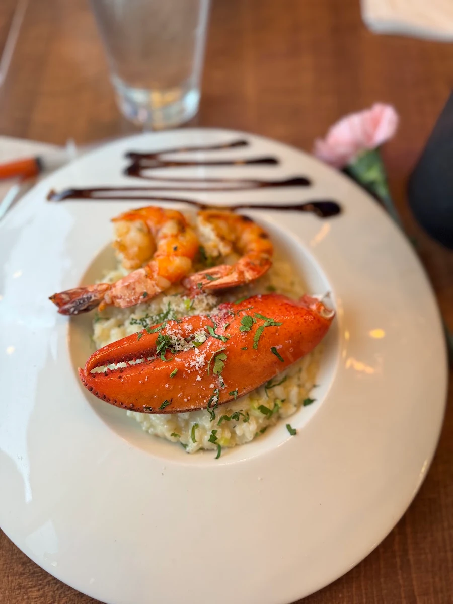 Lobster Surf & Turf Mac'n Cheese