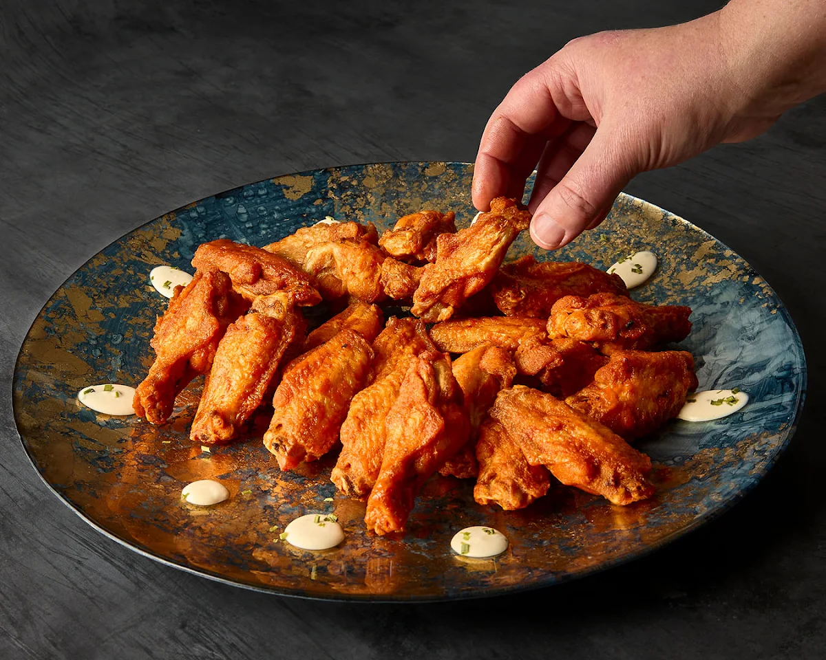 Buffalo Wings, Dante's Pizza