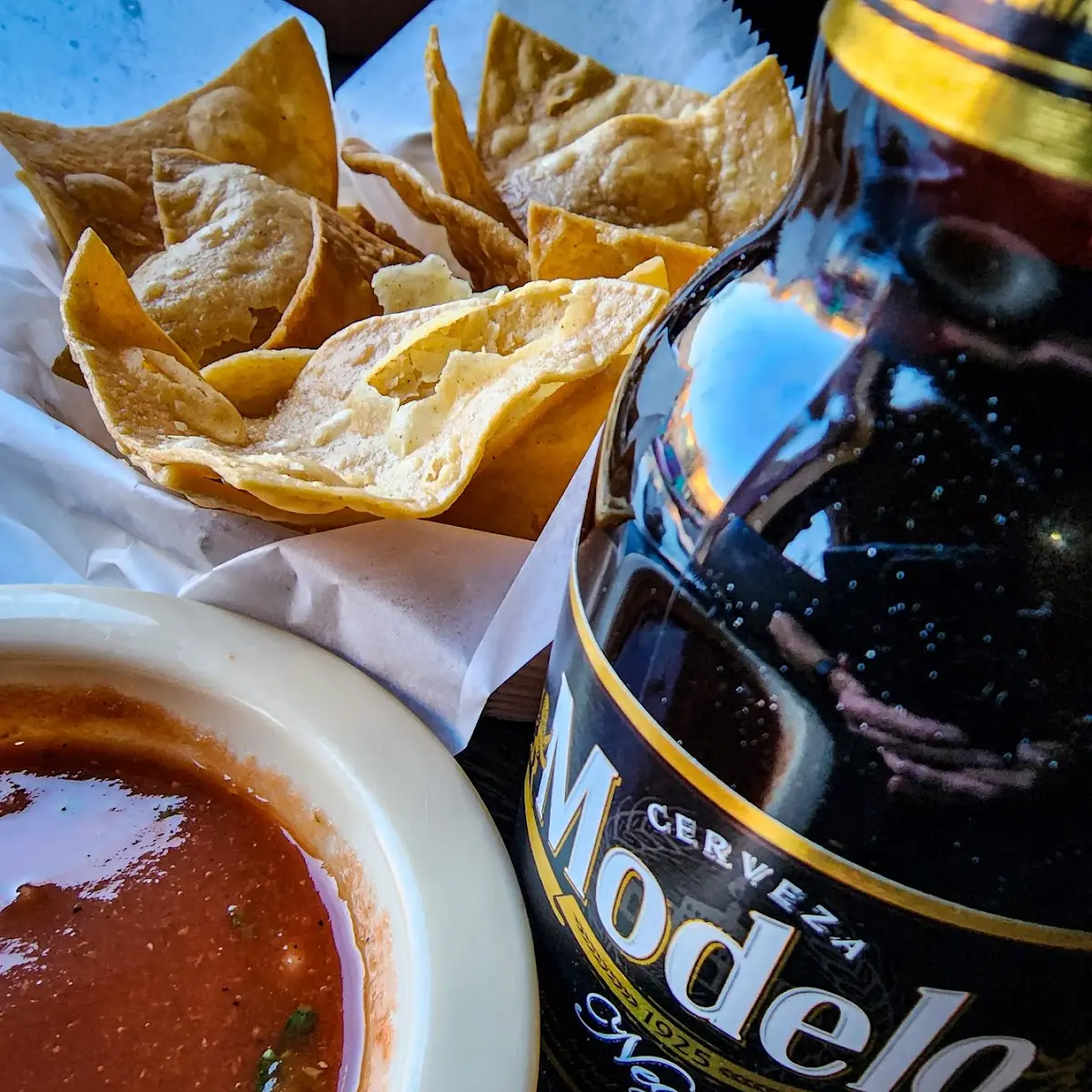 Chips & Salsa and a Negra Modelo