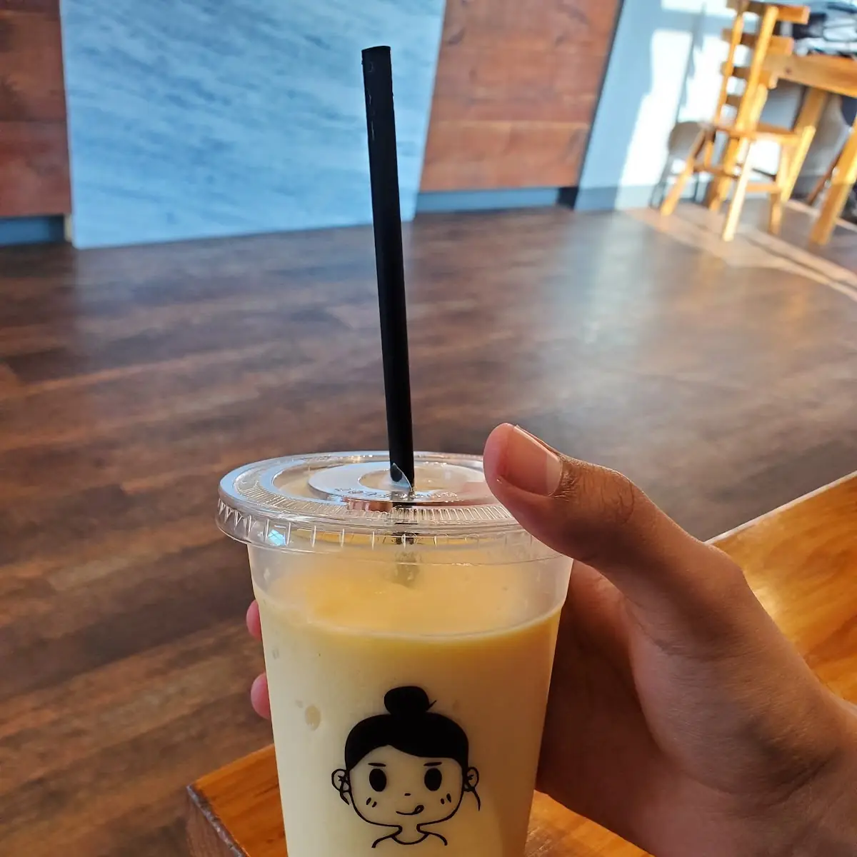 Mango Pineapple Smoothie