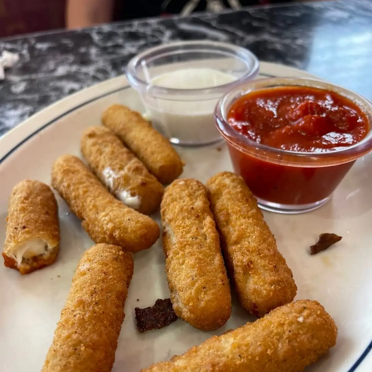 Mozzarella Sticks