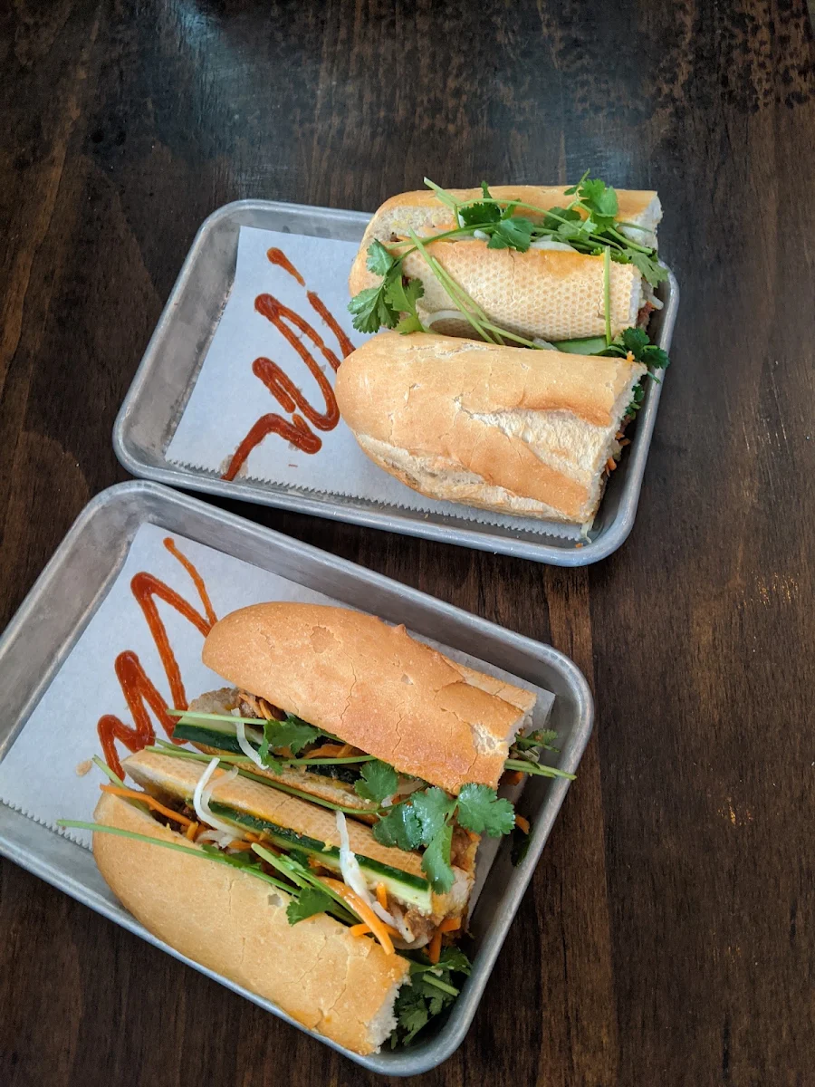 Bahn MI Dau Hu Tofu