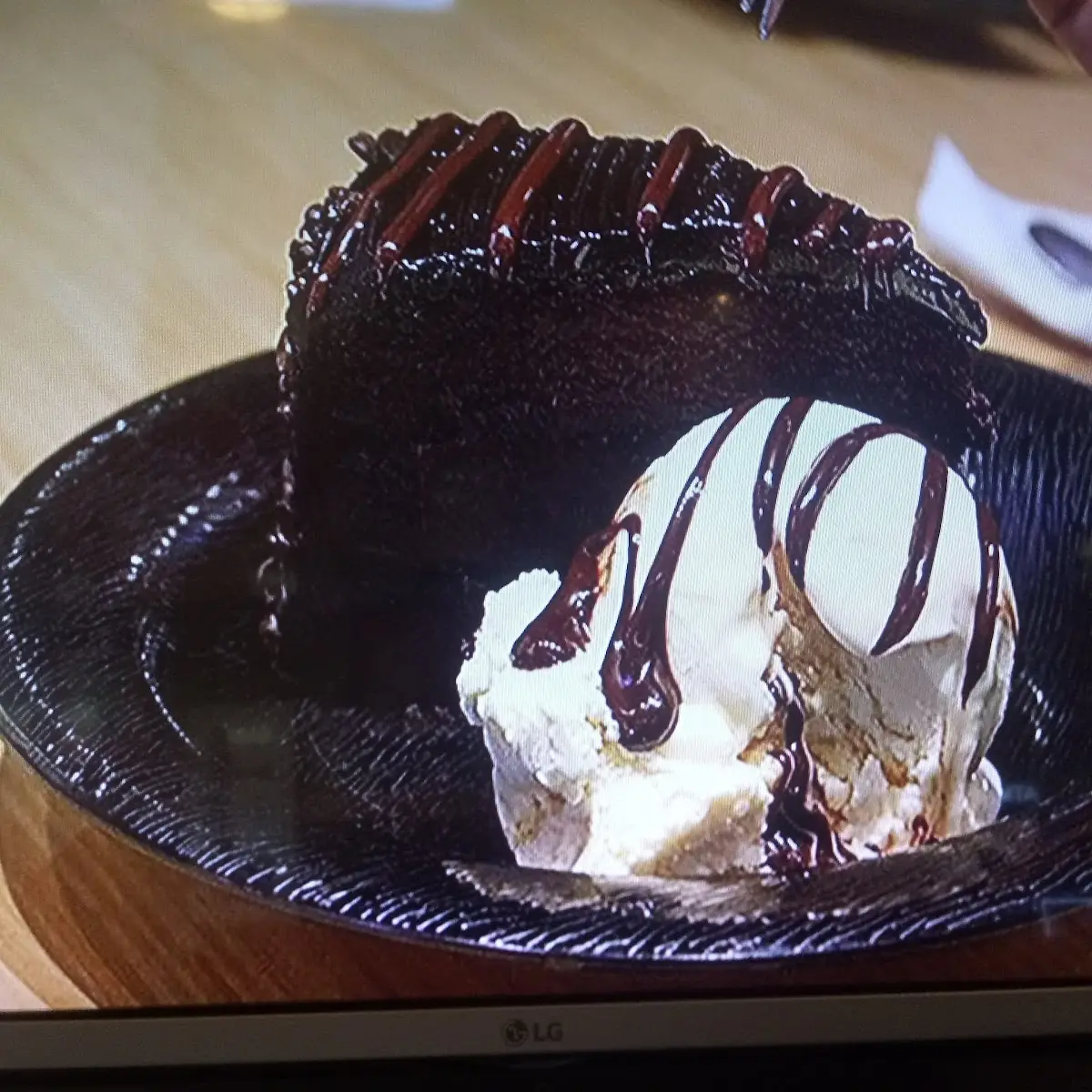 Chocolate Cake Slice