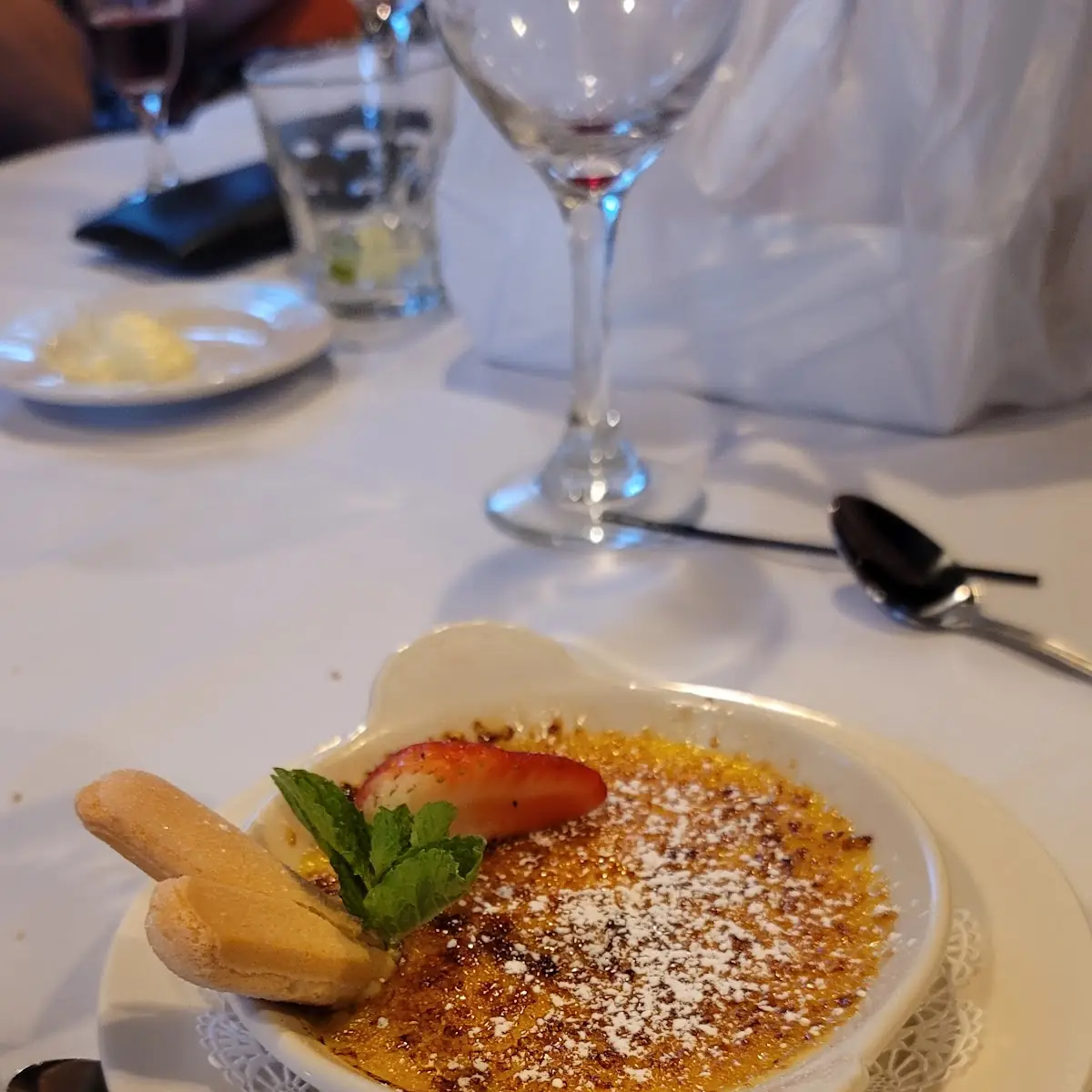 Vanilla Bean Crème Brûlée