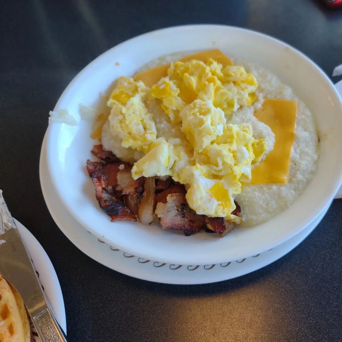 Cheese Grits Scrambled Eggs