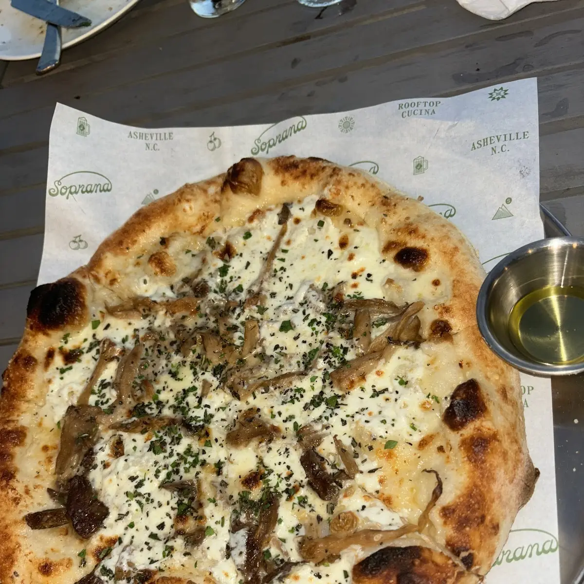 Mushroom Pizza with Chicken
