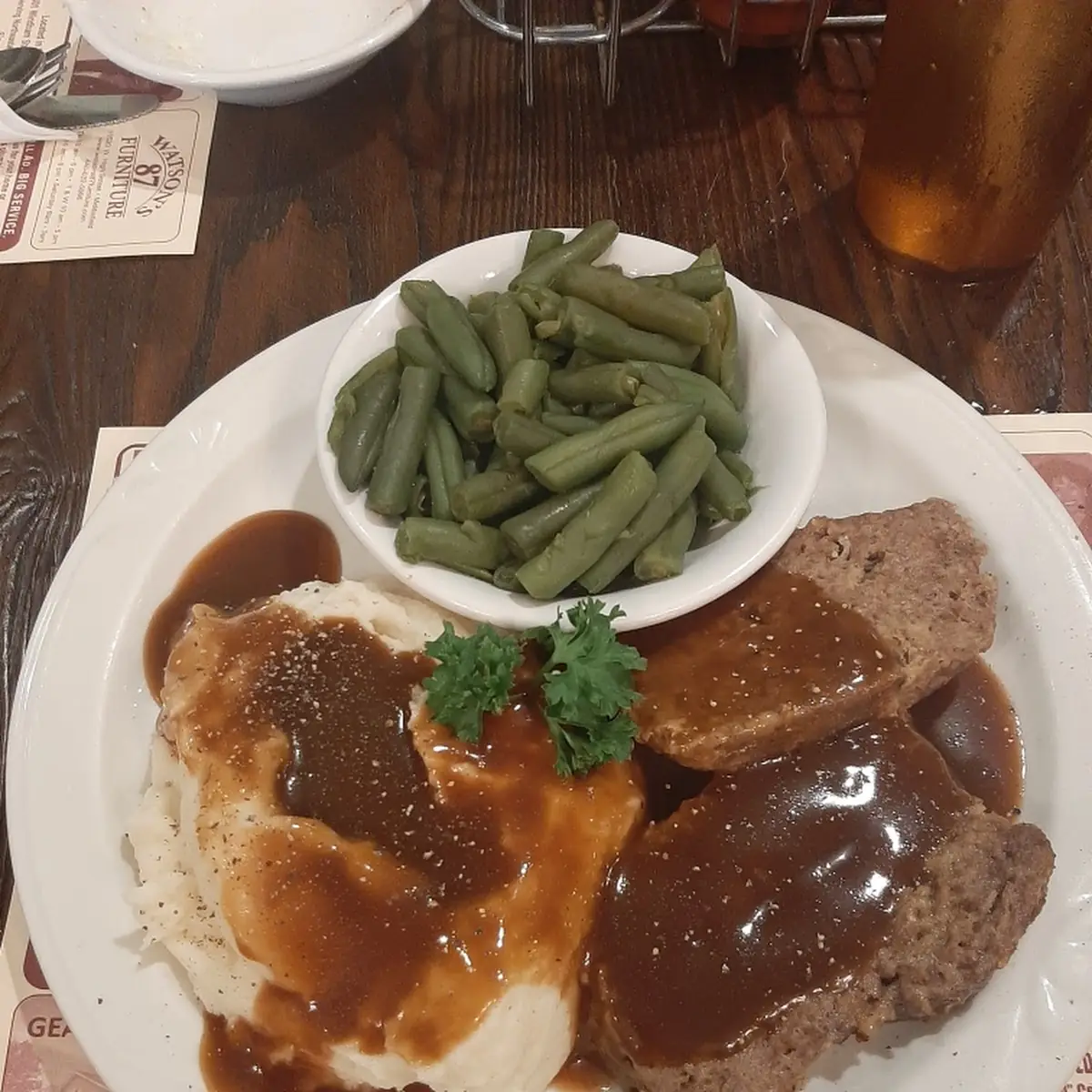 Meatloaf Mashed Potatoes and Green Beans