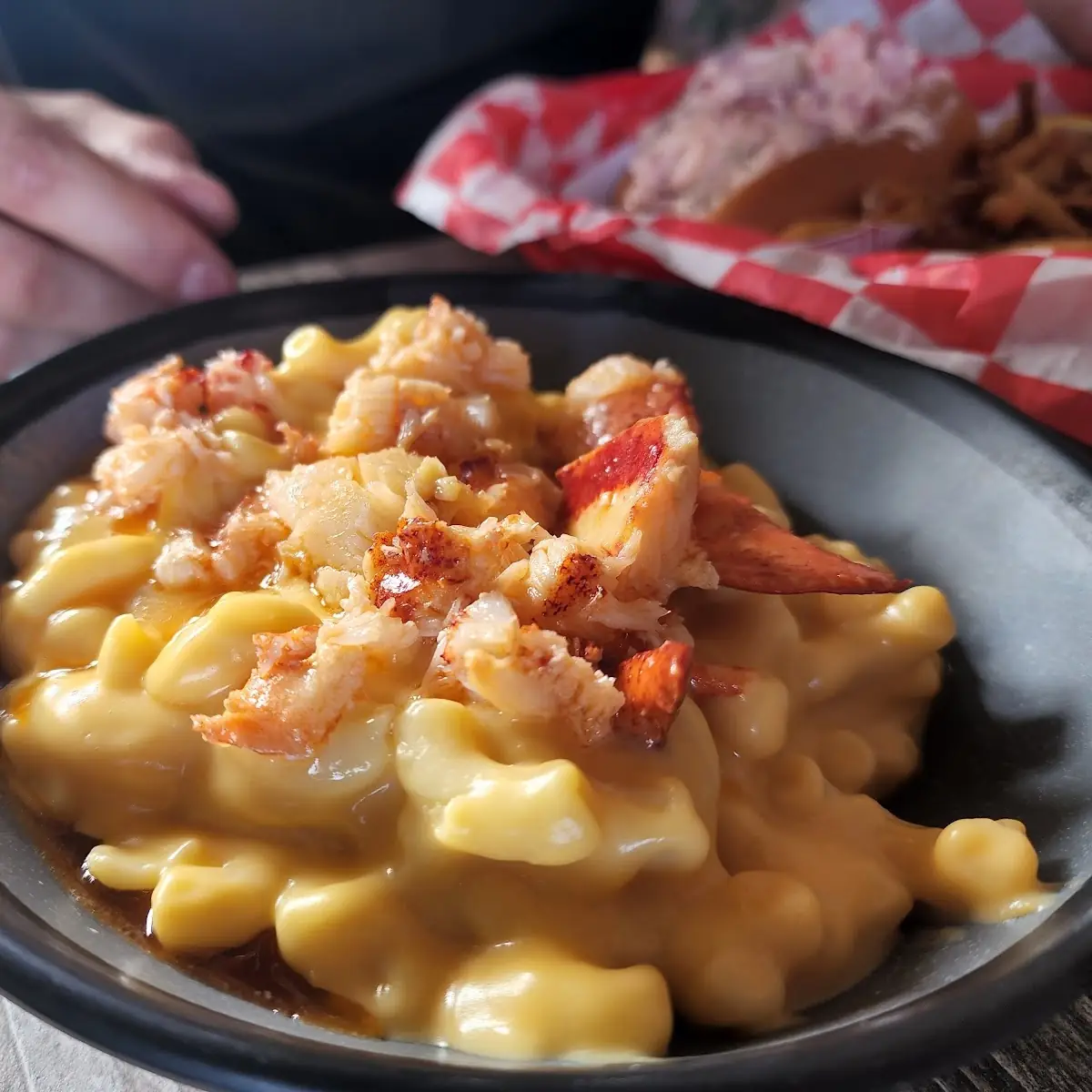 Lobster Mac N Cheese