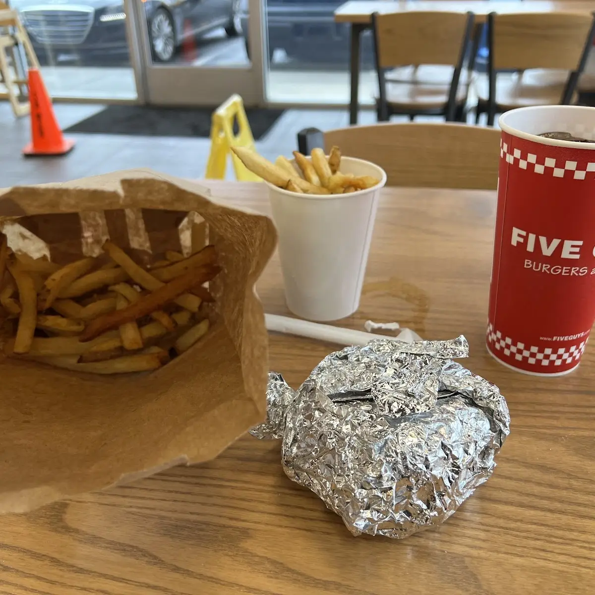 Five Guys Style