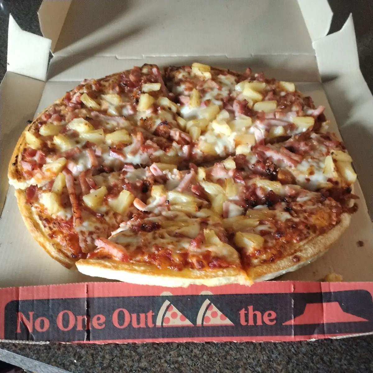 Hawaiian Pizza