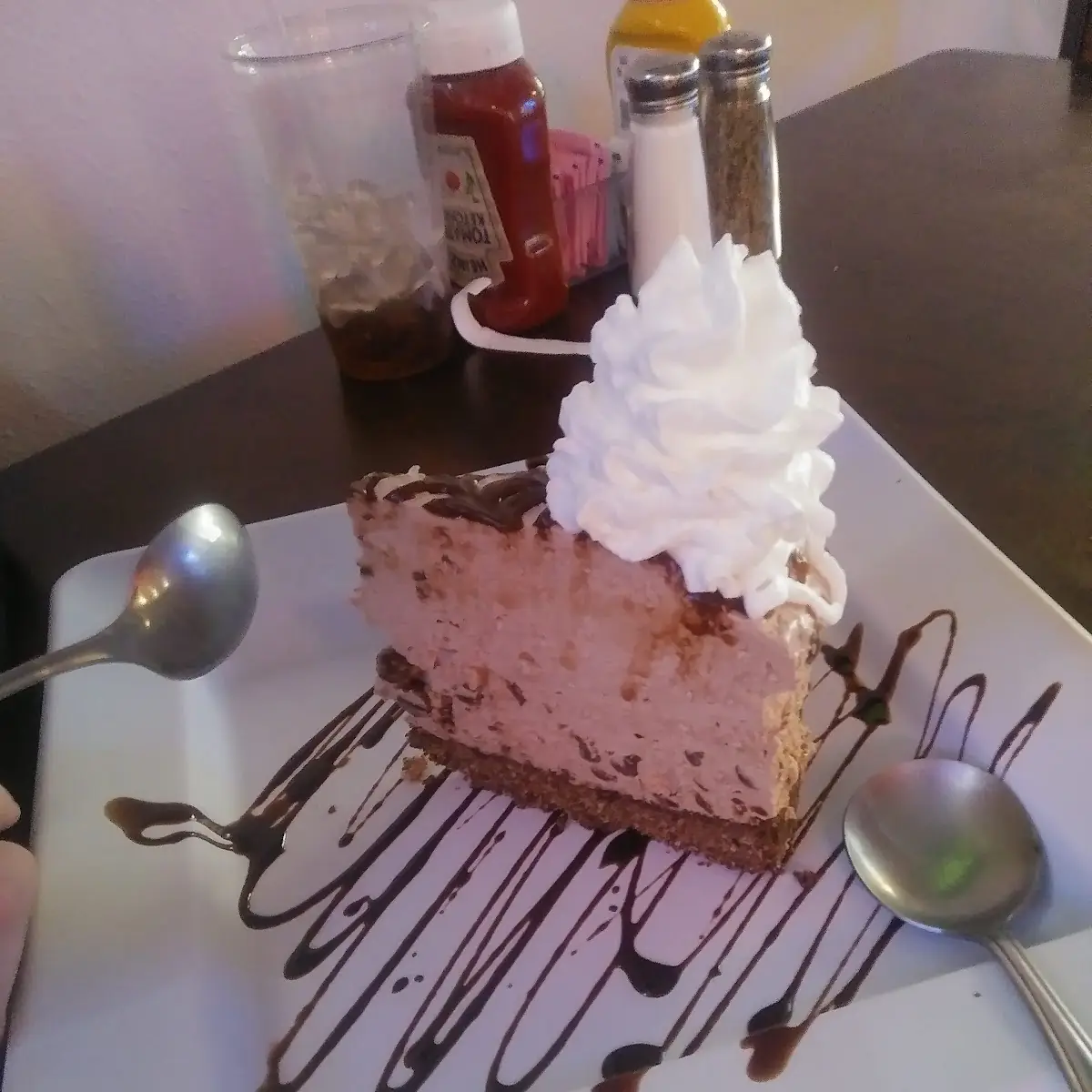 Salted Caramel Cheesecake with Chocolate Crust