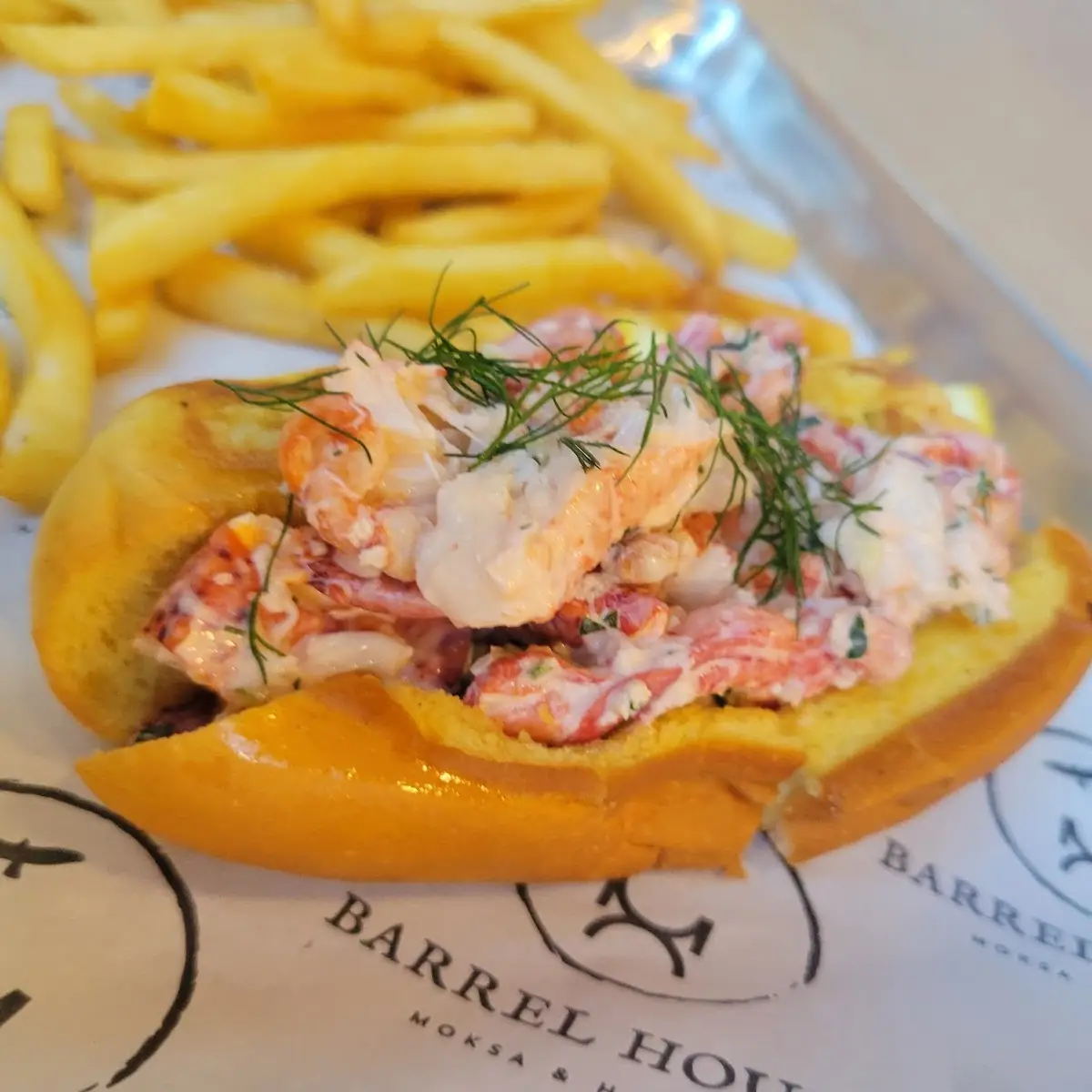 Lobster Roll & Fries